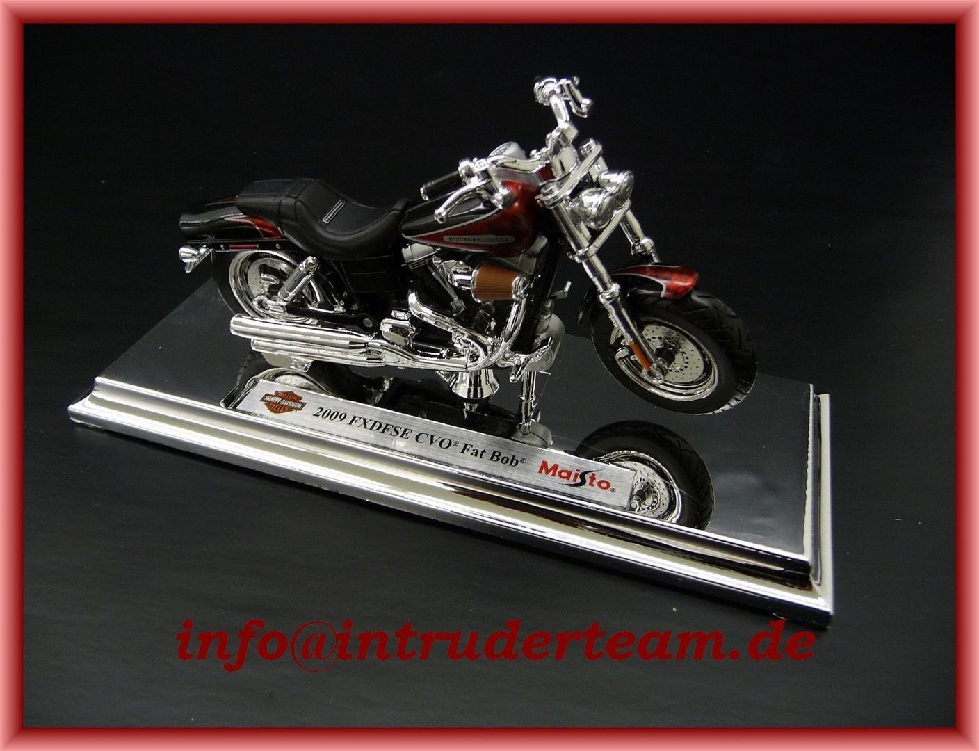 Motorrad Harley Davidson FXDFSE- 1:18 FERTIGMODELL